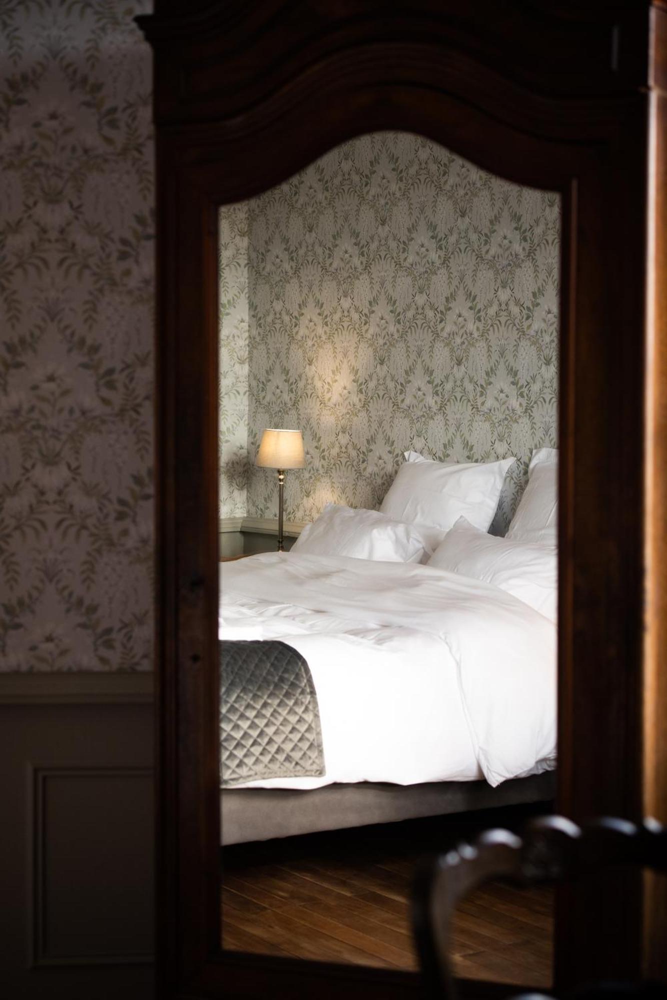 Bed and Breakfast Domaine De La Briouse Sanxay Exteriér fotografie