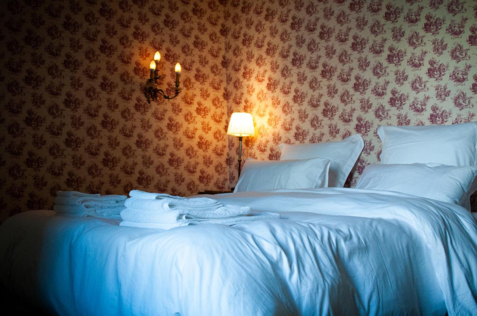 Bed and Breakfast Domaine De La Briouse Sanxay Exteriér fotografie